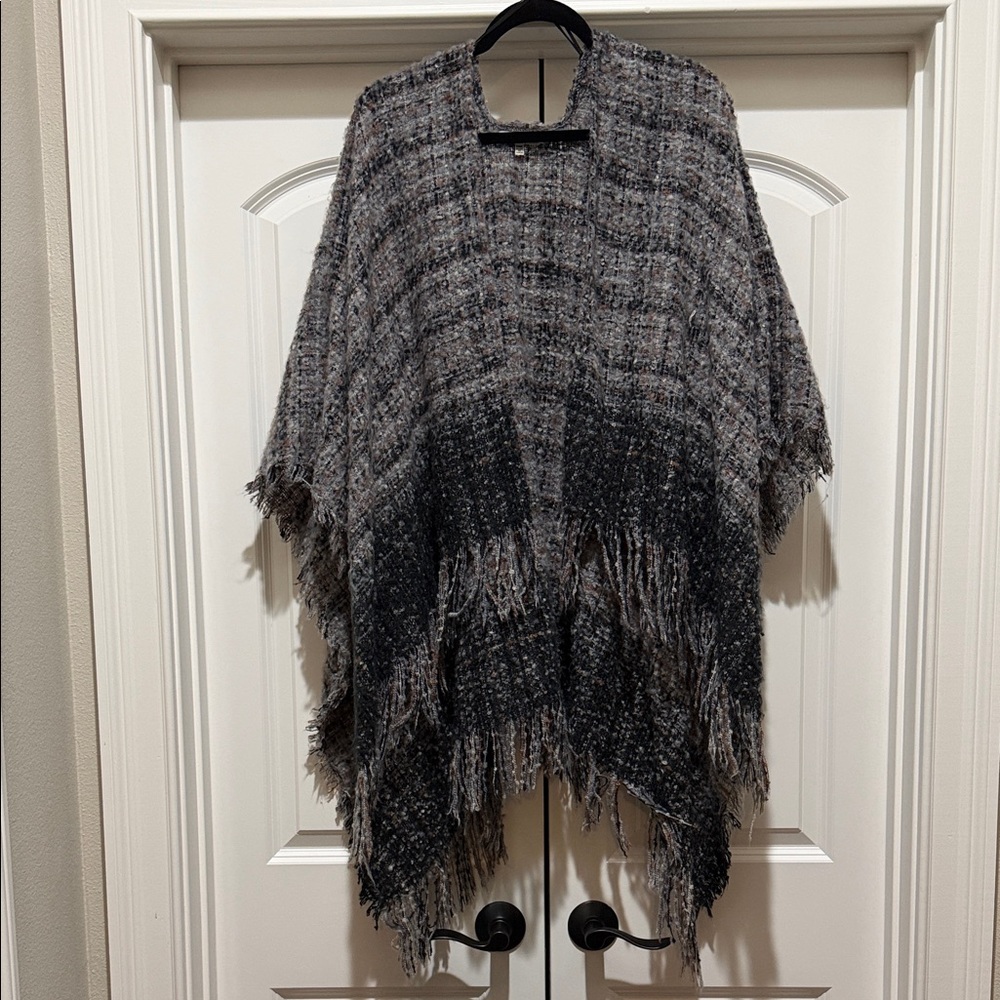 Woven Heart Black and Gray Poncho